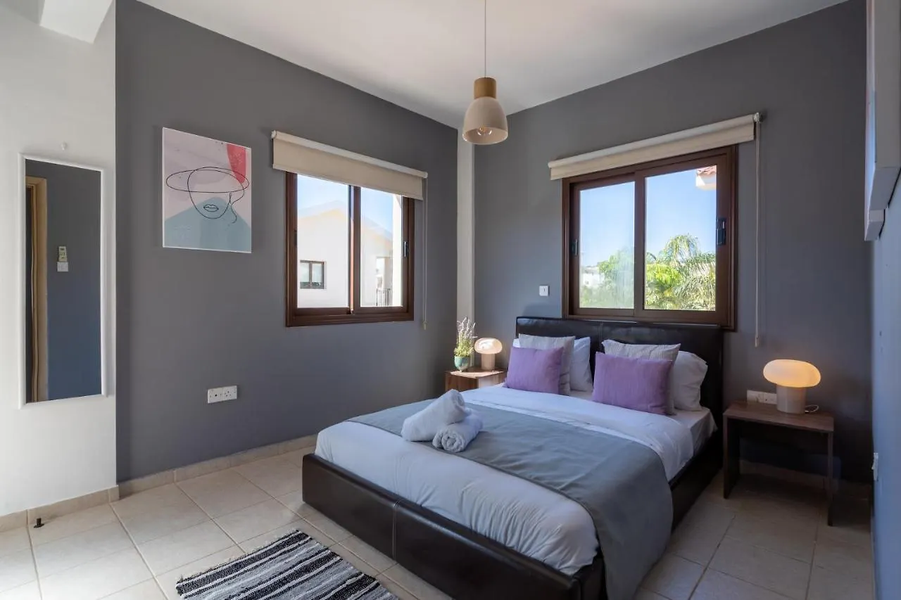 Villa Yasmina 3-Br In Cape Greco Protaras